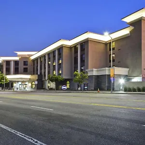 Hampton Inn&suites Angeles Airport Hotel